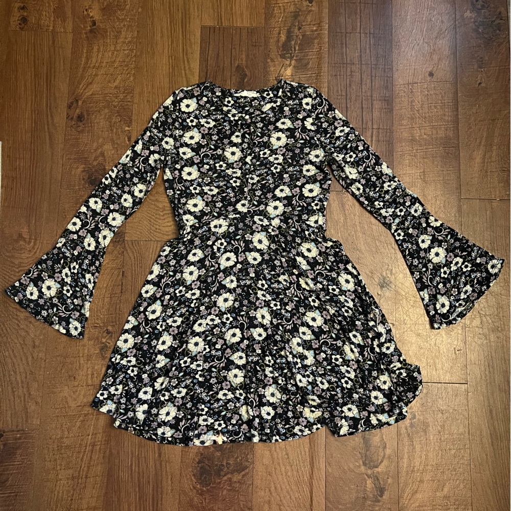 Soft comfy dress (: